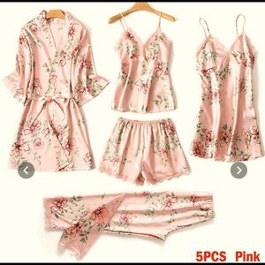 Floral print silk lace pajamas